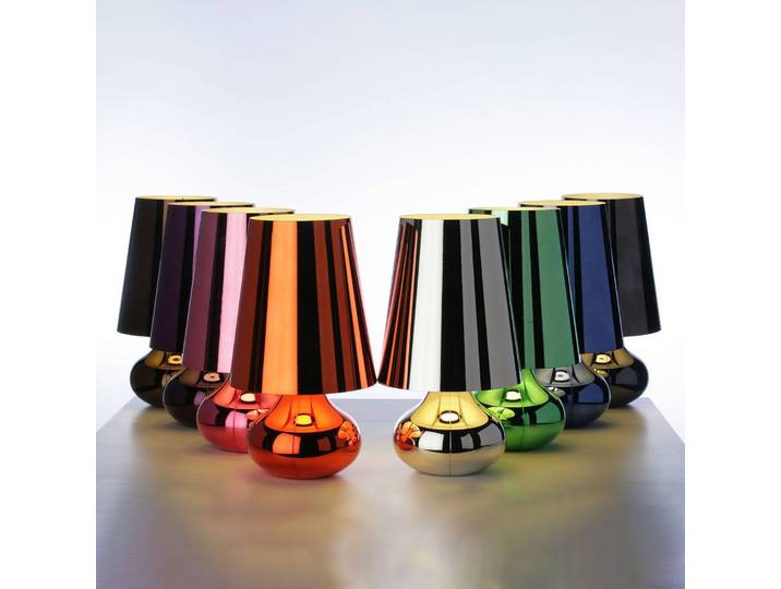 Kartell Nachttischlampe Cindy, blau, für Wohn- / Esszimmer, Kunststoff, Design