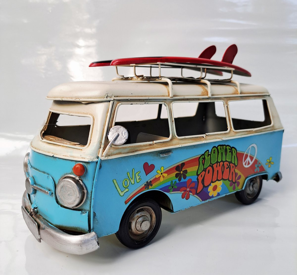 Flower Power Decoratieve Blikken Bus - Metaal - Lengte: 28 cm