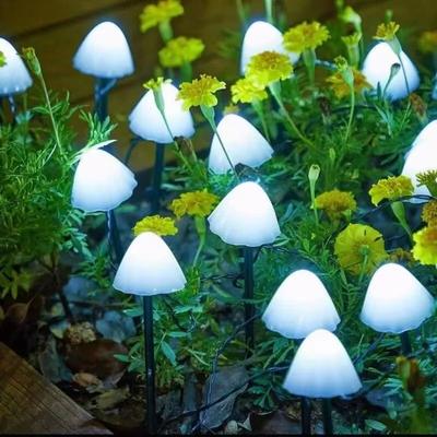 Inspired Finds Solar Mushroom Garden Lights Outdoor Waterproof LED Pathway Decor cold White