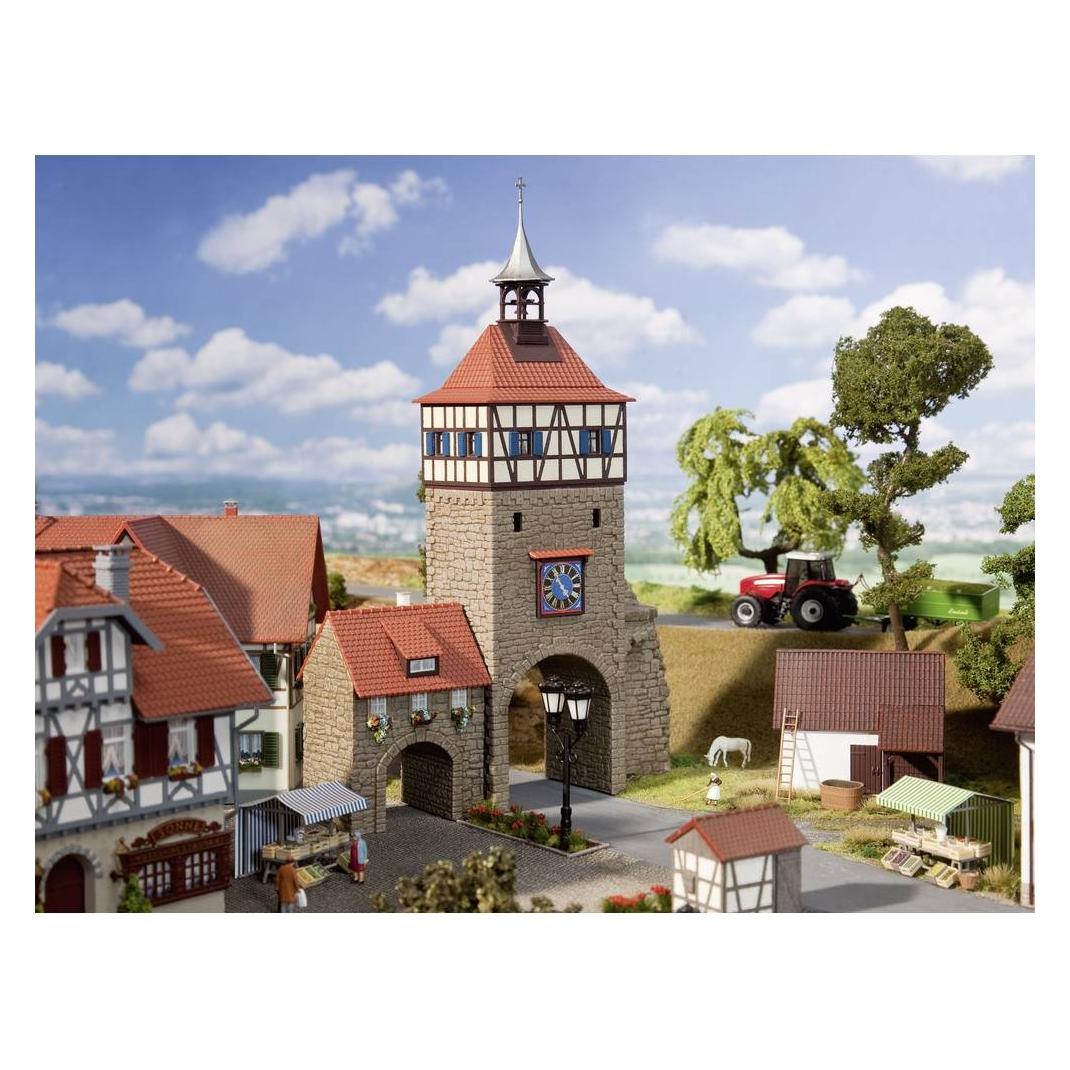 Faller 130406 H0 Stadttor mit Torhaus (130406)