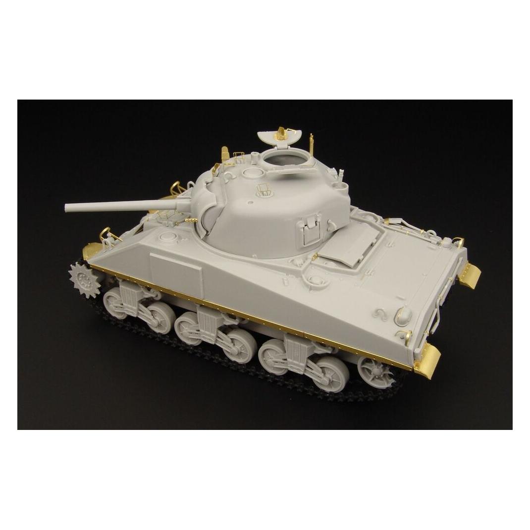 Hauler M4 SHERMAN (Hobbyboss) (HLX48160)