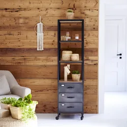 Hochschrank auf Rollen im industriellen Stil mit Mangoholz und Metall 170 cm