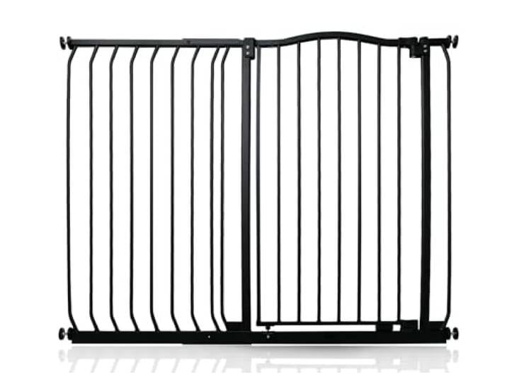 Safetots Extragroßes Treppenschutzgitter mit Gebogenem Oberen Teil, 116cm - 125cm, Mattschwarz, Extra Hoch 100cm in der Höhe, Treppenschutzgitter mit Druckbefestigung, Babygitter für Türen