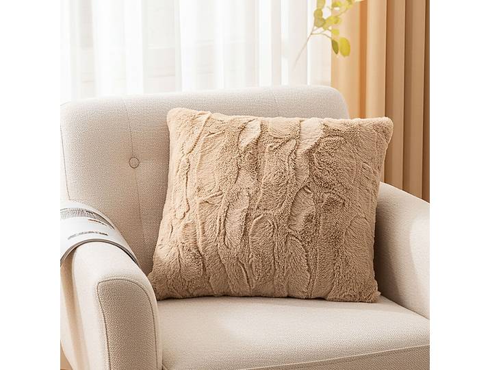 Kuschelkissen in Fell-Optik, sandfarbe, 45x45 cm