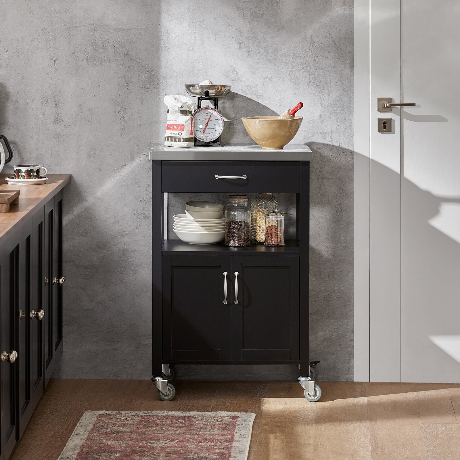 SoBuy Keukentrolley FKW22-SCH met werkblad en wielen, houten serveertrolley en bijzettafel met planken