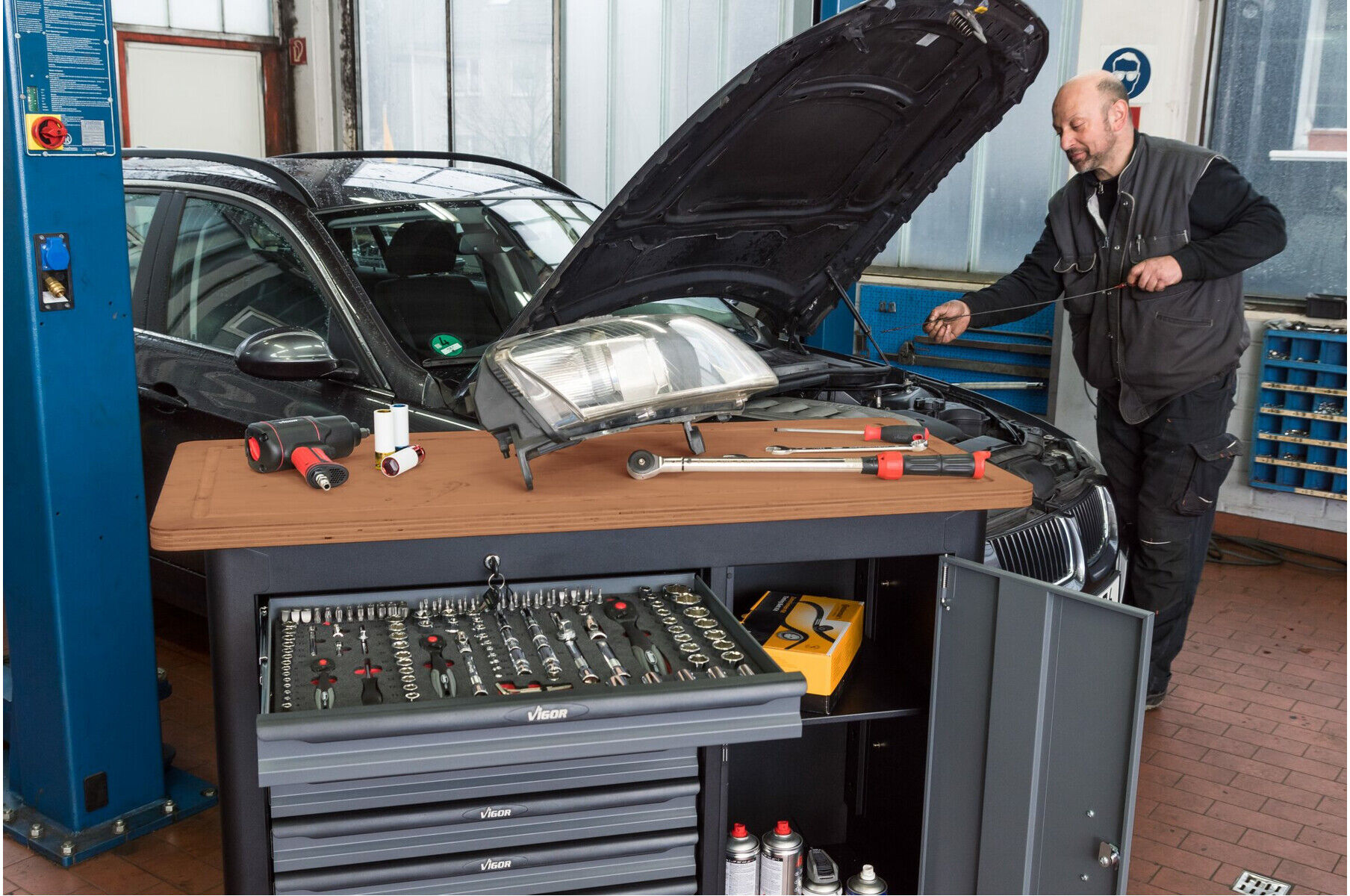 VIGOR Werkbank VIGOR 1000 V5156 256 Werkzeuge)