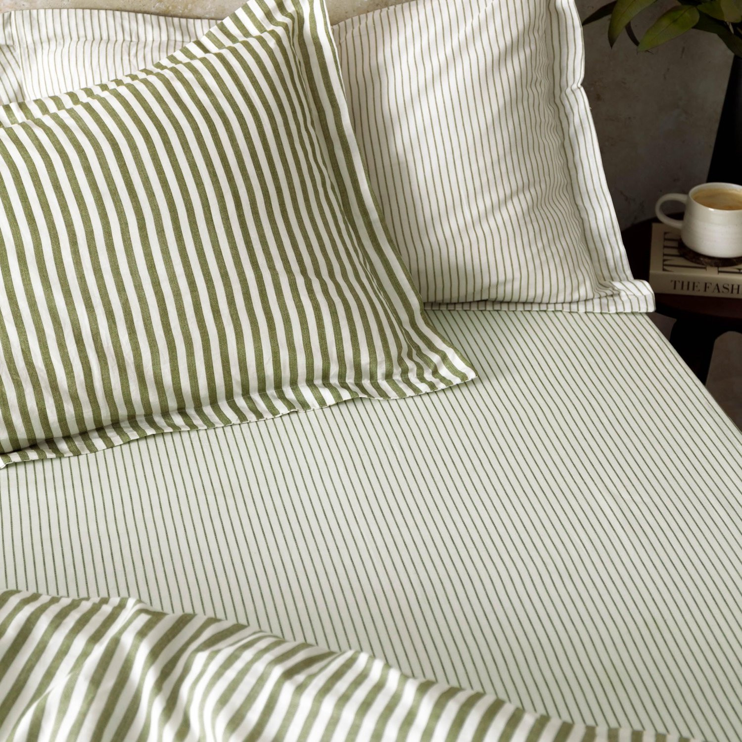 Yard Hebden Mélange gestreepte katoenen hoeslakens - Super King - Olive
