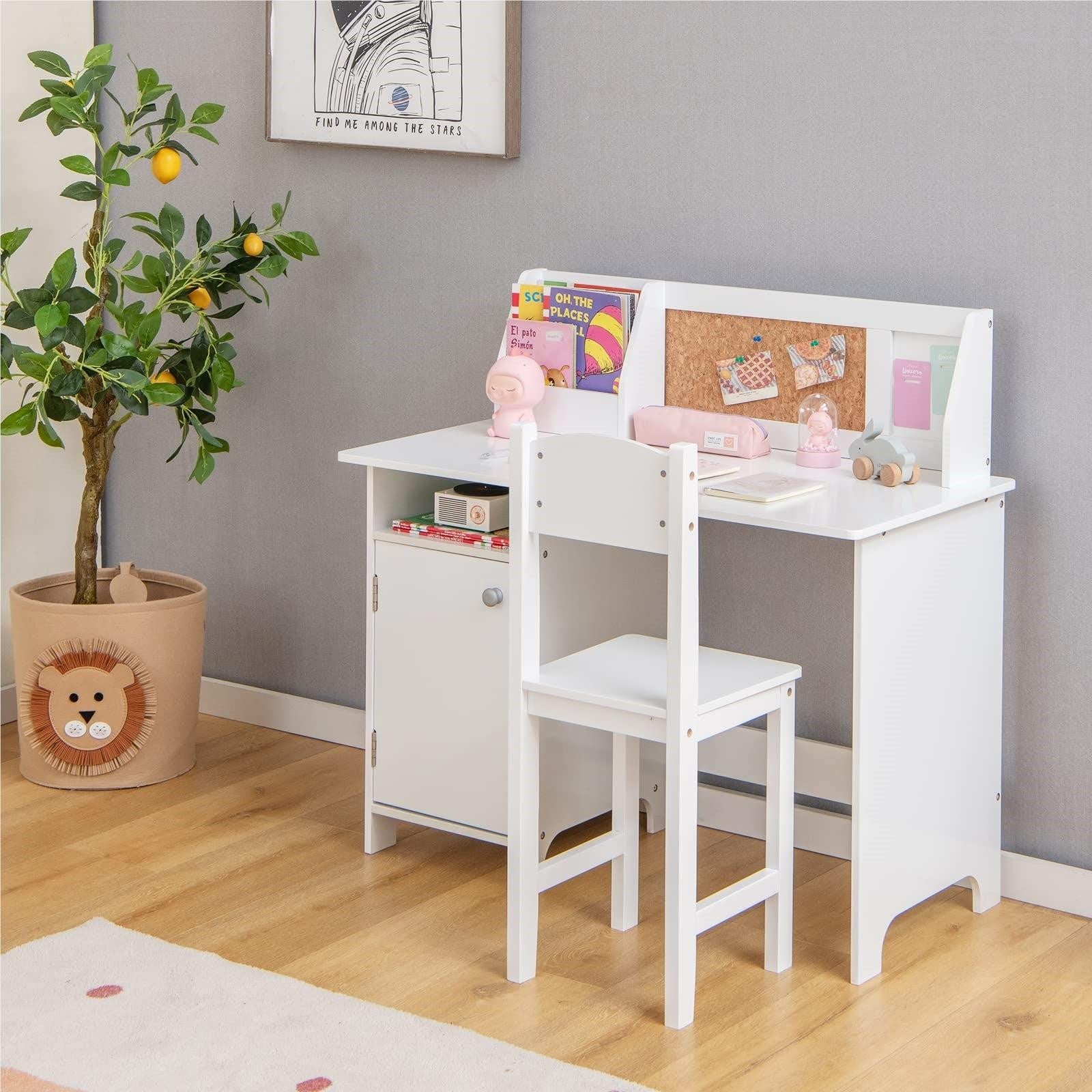 Selius Kinderbureau inclusief stoel