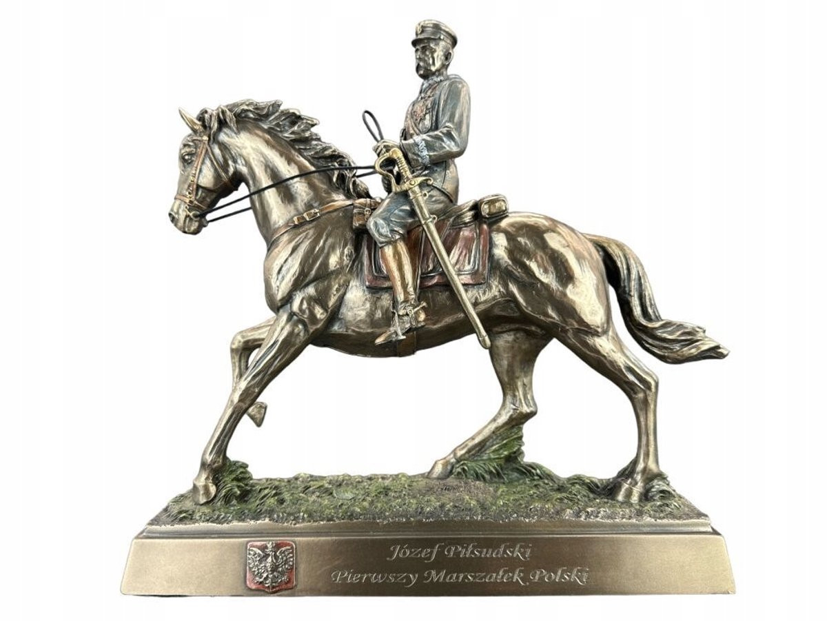 Veronese Józef Piłsudski beeldje, bronskleurig, 28 cm