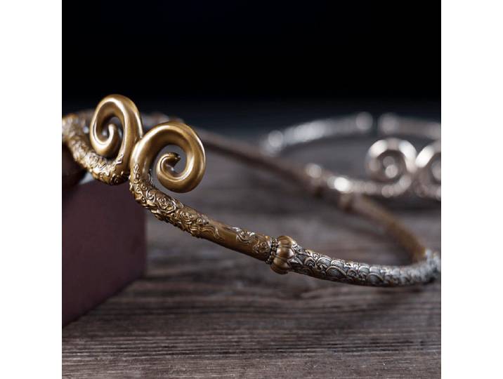 Anneau de verrouillage du roi singe, série voyage vers l'ouest en Bronze, couronne de mantra de serrage