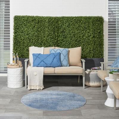 Nourison Essentials Solid Contemporary Indoor/Outdoor Area Rug