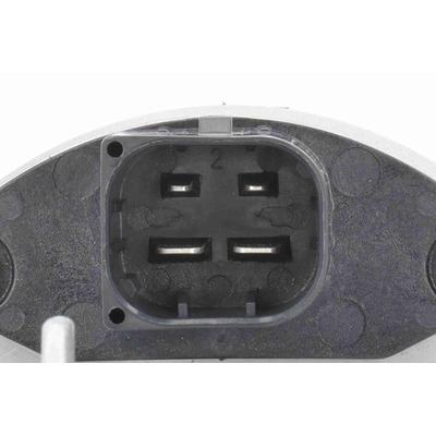 VEMO Zusatzwasserpumpe v30160029 für Mercedes