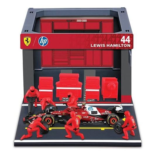 Bburago 1:43 F1 FERRARI SF-25 2025 PIT-PASS-DIORAMA HAMILTON (36865H)