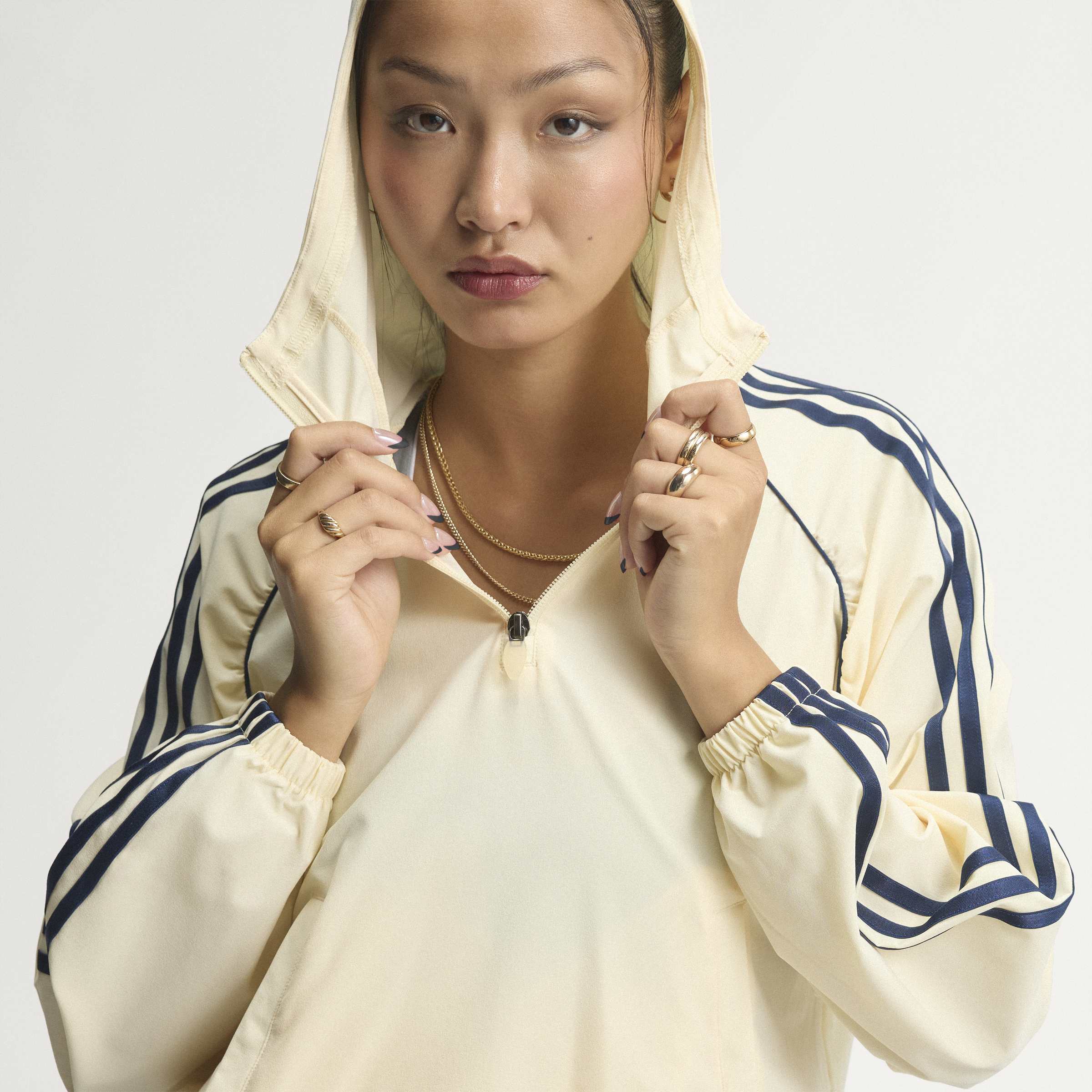 Sweatshirt ADIDAS PERFORMANCE "ADIDAS ORIGINALS SPORT COVERUP", Damen, Gr. L, beige (warm vanilla), Obermaterial: 87% Polyester, 13% Elasthan, normal, Rundhals, angesetztes Bündchen, Sweatshirts Sweatshirt, locker geschnittene Half-Zip Trainingsjacke
