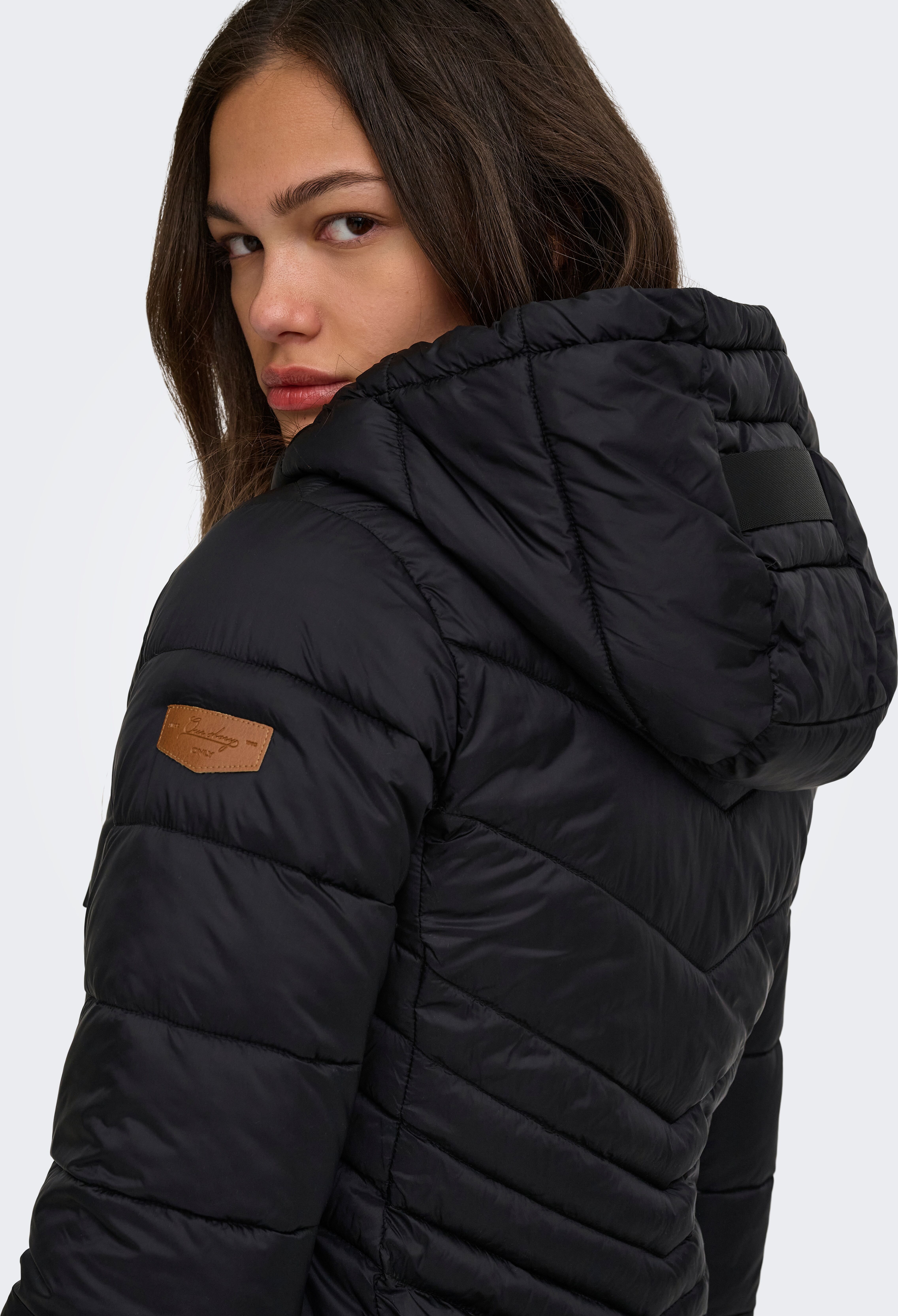 Steppjacke ONLY "ONLMIMI COAT CC OTW", Damen, Gr. XS, schwarz, Steppware, Obermaterial: 100% Nylon, unifarben, Po-bedeckend, Jacken Steppjacke, Kunstfaser schwarz XS