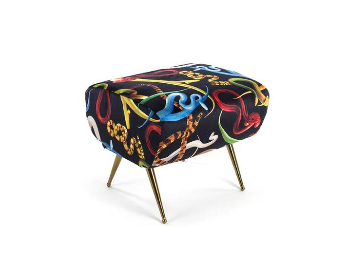 SELETTI pouf rembourré TOILETPAPER (Snakes - Tissu en polyester, Structure en bois, polyuréthane et métal)