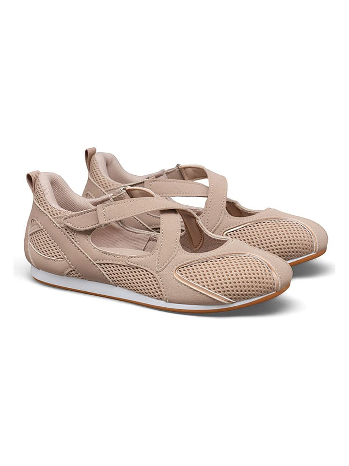 C'M Ballerinas in Taupe - 39