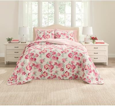 BH Studio Pastel Reversible Bedspread by BH Studio in Pink Bloom (Size FULL)