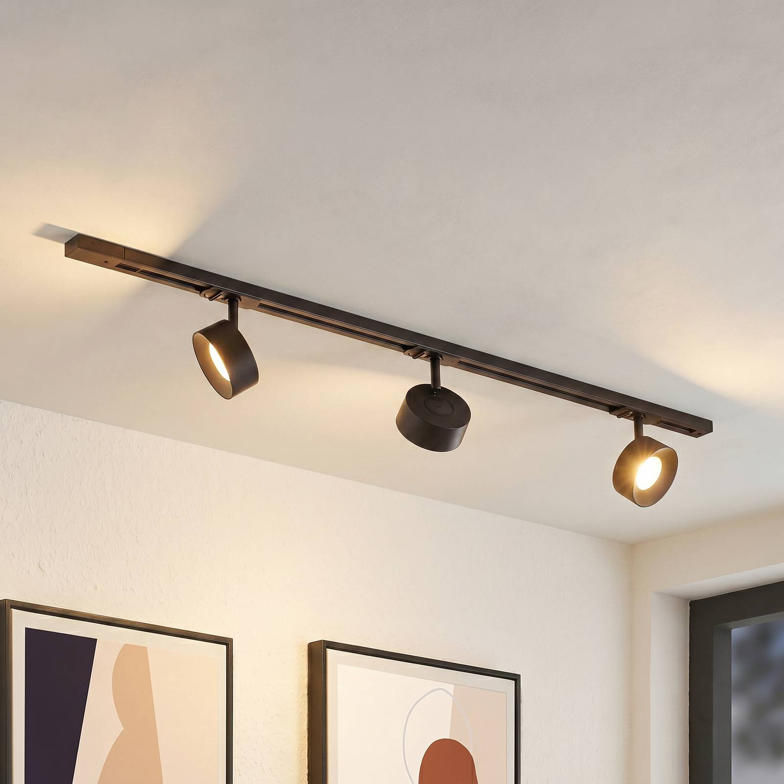 Lindby Schienensystem Linaro, Ø 9,5 cm, 3-flg., LED, schwarz Linaro, schwarz, für Arbeitszimmer / Büro, Aluminium, Modern