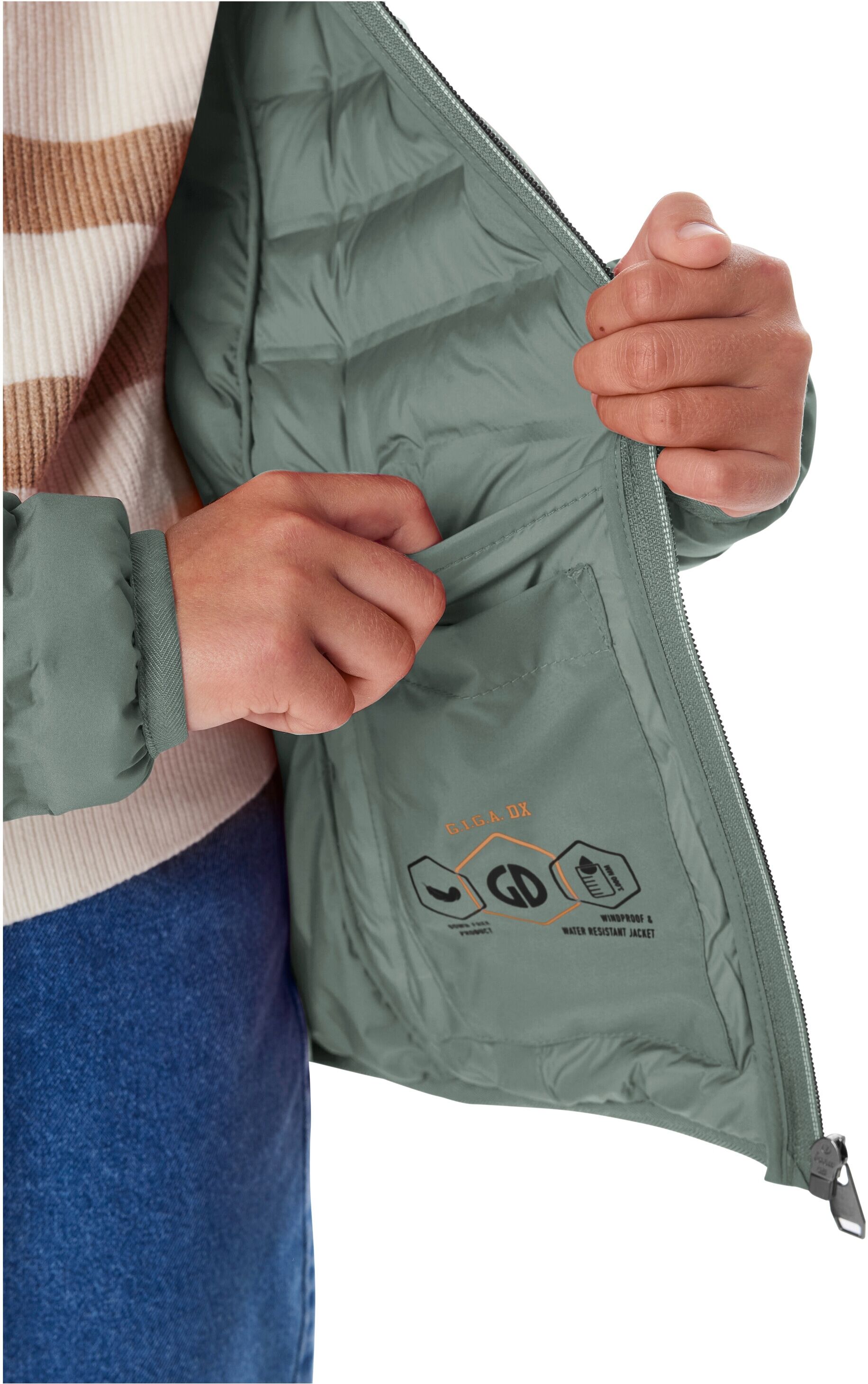 Steppjacke "Mädchen Steppjacke OOGW 2", Mädchen, Gr. 140, grün, Oberseite: 100% Polyester.Rückseite: 100% Polyester.Füllung: 100% Polyester, G.I.G.A. DX BY KILLTEC, Jacken Steppjacke, Leichte. winddichte Mädchen Steppjacke, wasserabweisend grün 140