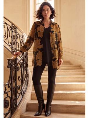 Plus Size Women's Plus Size Metallic Jacquard Button-Front Tunic by Roaman's in Gold Flowers (Size 14/16)