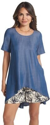 Masseys Short Sleeve High Low Top Casual in Medium Wash, Size 5X, Polyester