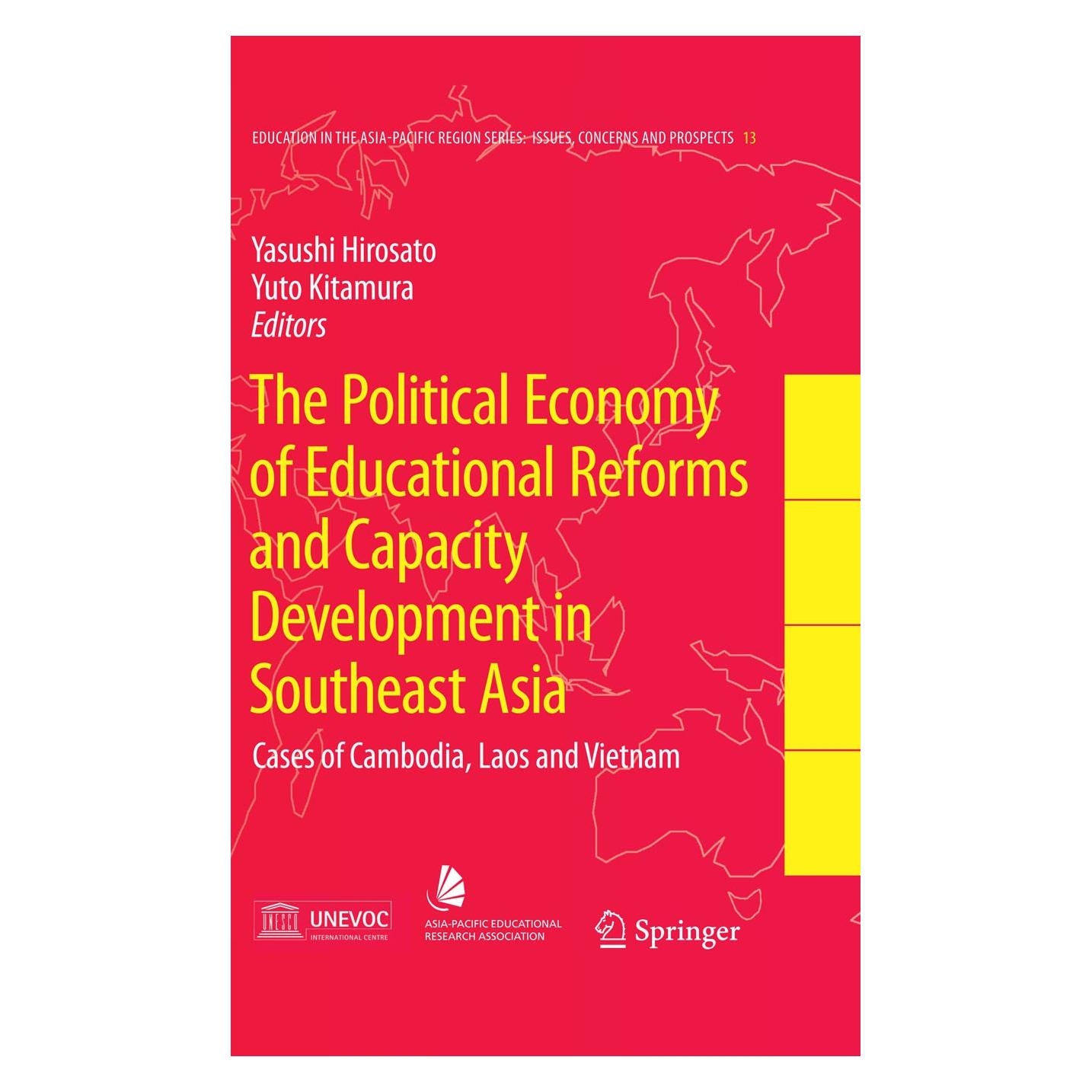 Springer The Political Economy of Educational Reforms and Capacity Development in Southeast Asia (Englisch, Hardcover, Yasushi Hirosato, Yuto Kitamura) (9781402093753)