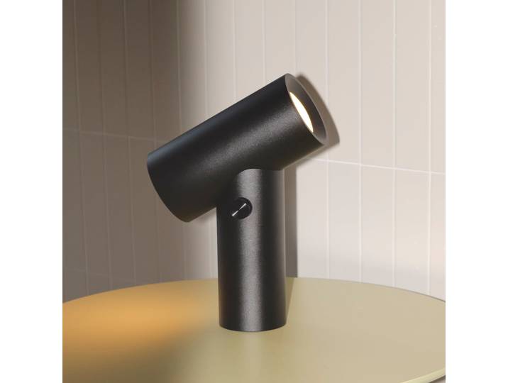 Beam LED-Akku-Tischleuchte schwarz Alu dimmbar IP65 - Muuto - Wohnzimmer - Modern - Aluminium - Einflammig