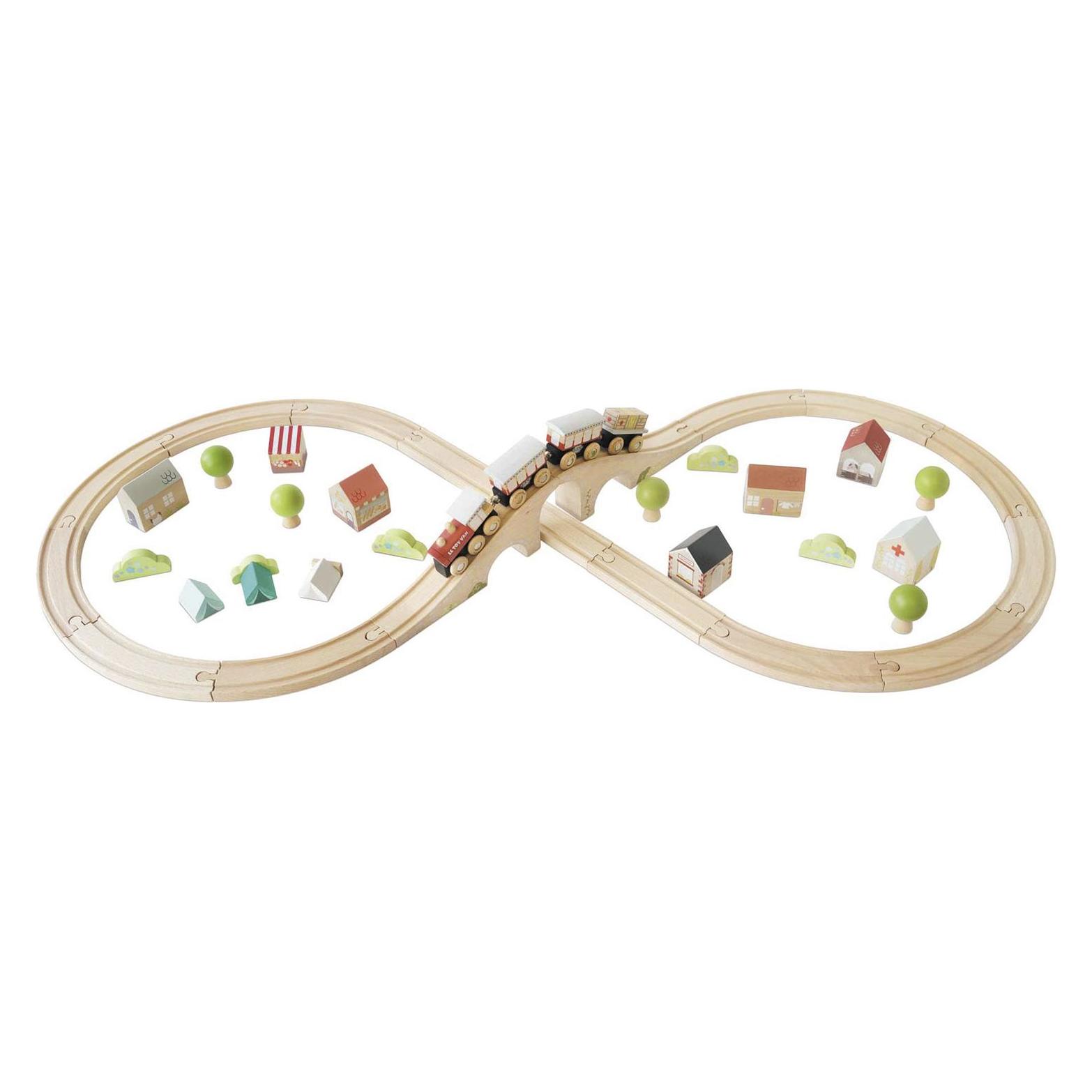 Le Toy Van Eisenbahn Set / Figure of 8 Train Track (TV702)