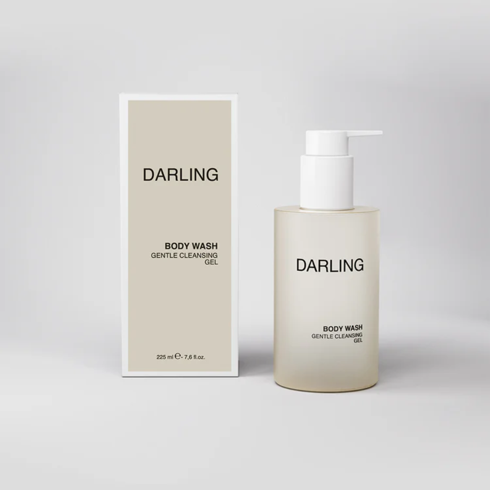 Darling Gel limpiador suave para el cuerpo 225mL