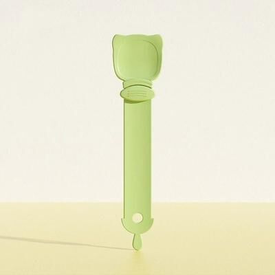 Uplift Picks Cat Wet Food Squeeze Spoon Feeder With Long Handle green