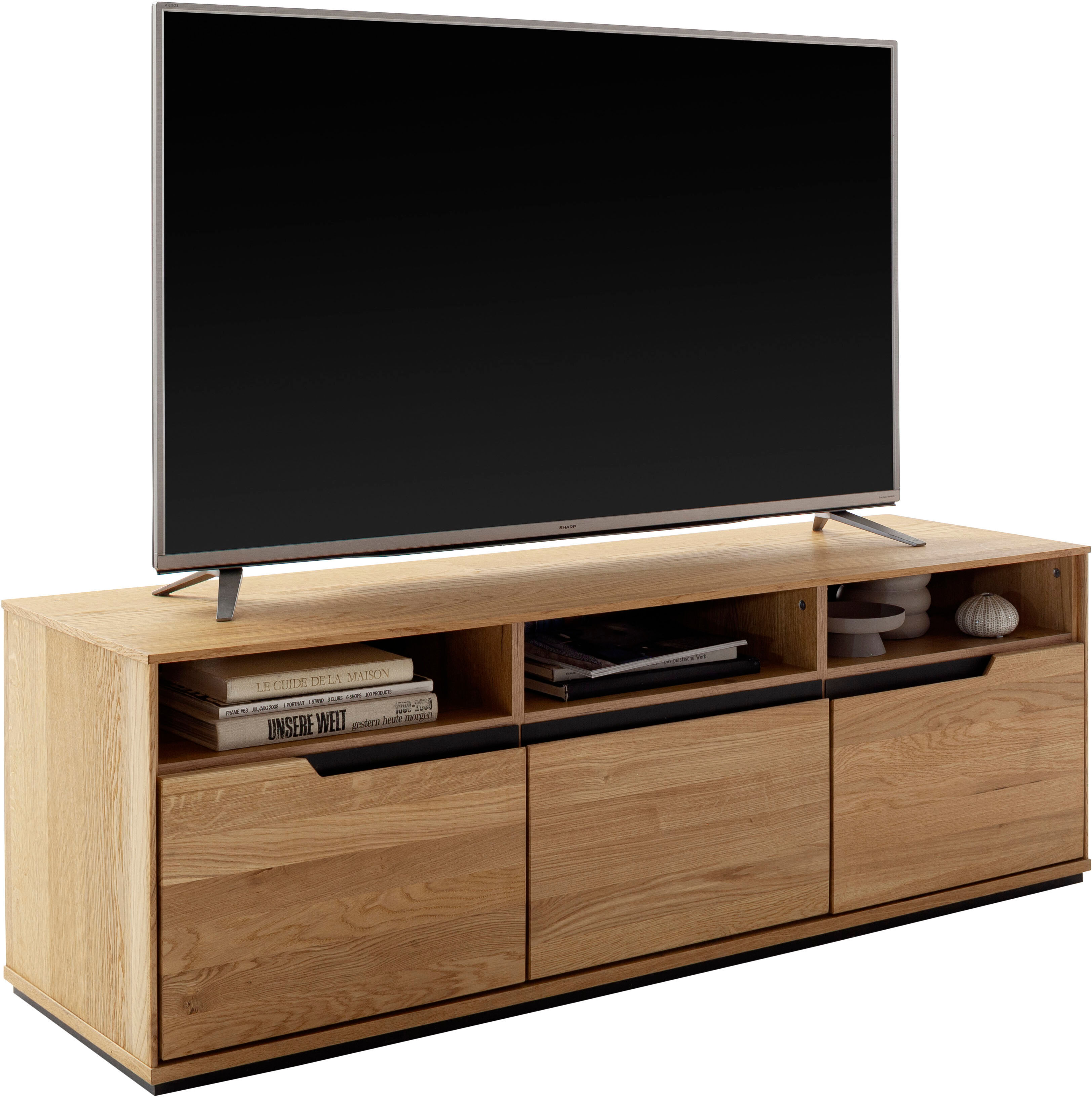 TV-Board MCA LIVING "Araya Lowboard", braun (holzfarben), B:152,5cm H:51cm T:45,5cm, Holzwerkstoff, Massivholz, Sideboards, TV-Board, Schubkasten gedämpft holzfarben B/H/T: 152,5cm x 51cm x 45,5cm, 1 Stk., Wildeiche, 2 Stk.
