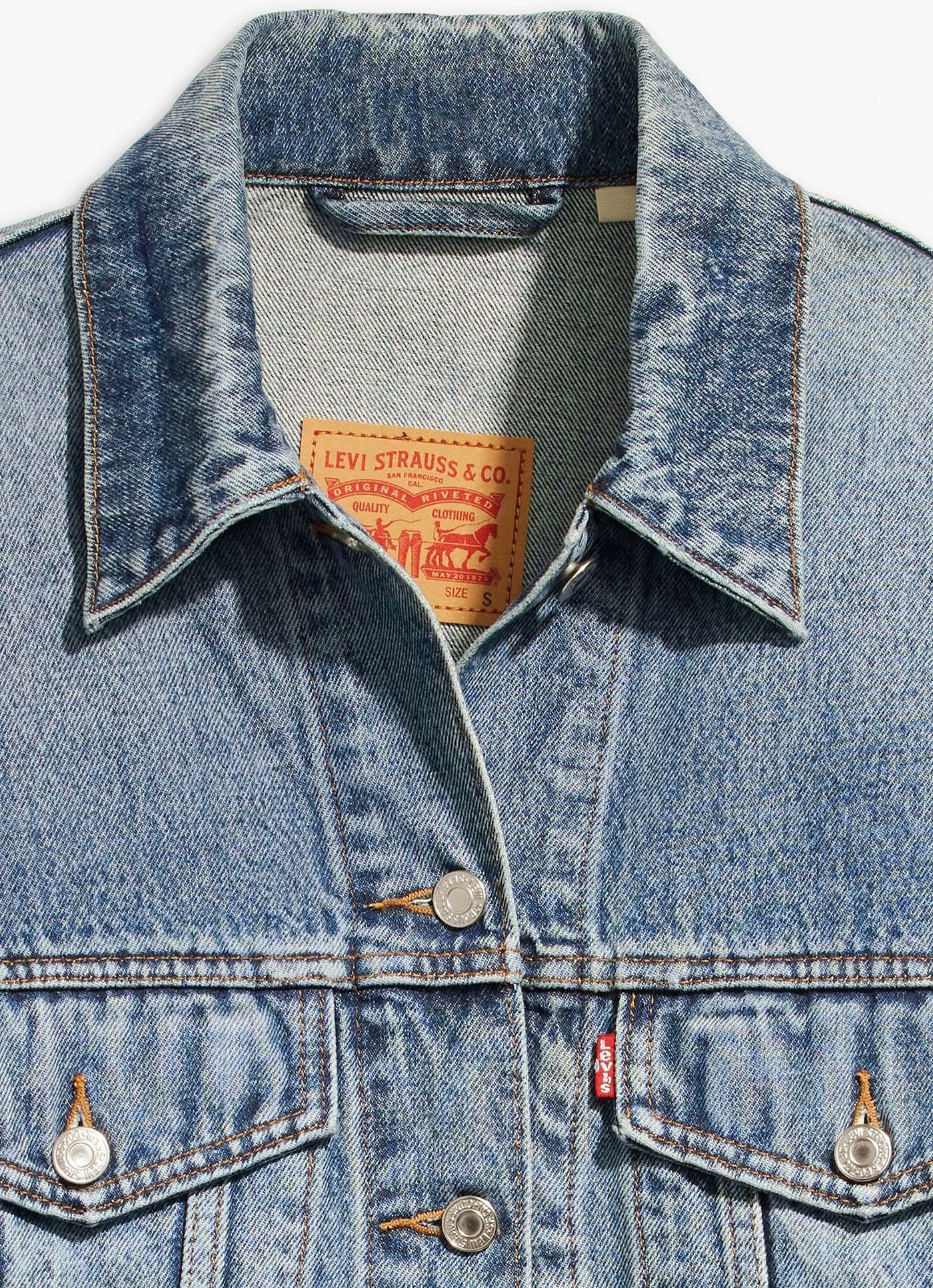 Jeansjacke LEVI'S "90S TRUCKER", Damen, Gr. L (40), blau (turning heads), Denim/Jeans, Obermaterial: 100% Baumwolle, unifarben, figurumspielend hüftlang, Manschette, Jacken Jeansjacke, mit Umlegekragen turning heads L (40)