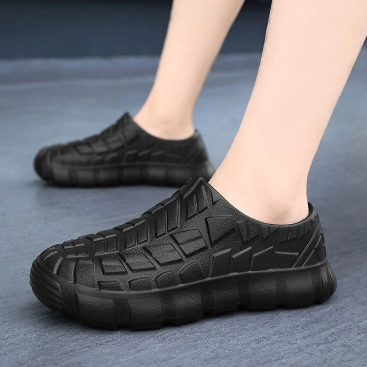 INF Herren Kochschuhe Rutschfest Ölbeständig EVA Arbeitsschuhe - Professionelle Anti-Rutsch-Küchenschuhe XL Schwarz