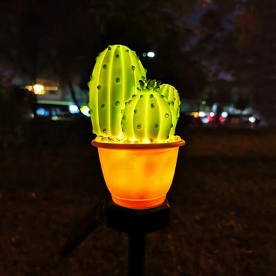 Outdoor Solar Garden Lights LED Solar Garden Light Simulation Pineapple Cactus, Outdoor Landscape Lamp For Yard, Lawn, Walkway, Patio Decor pineapple