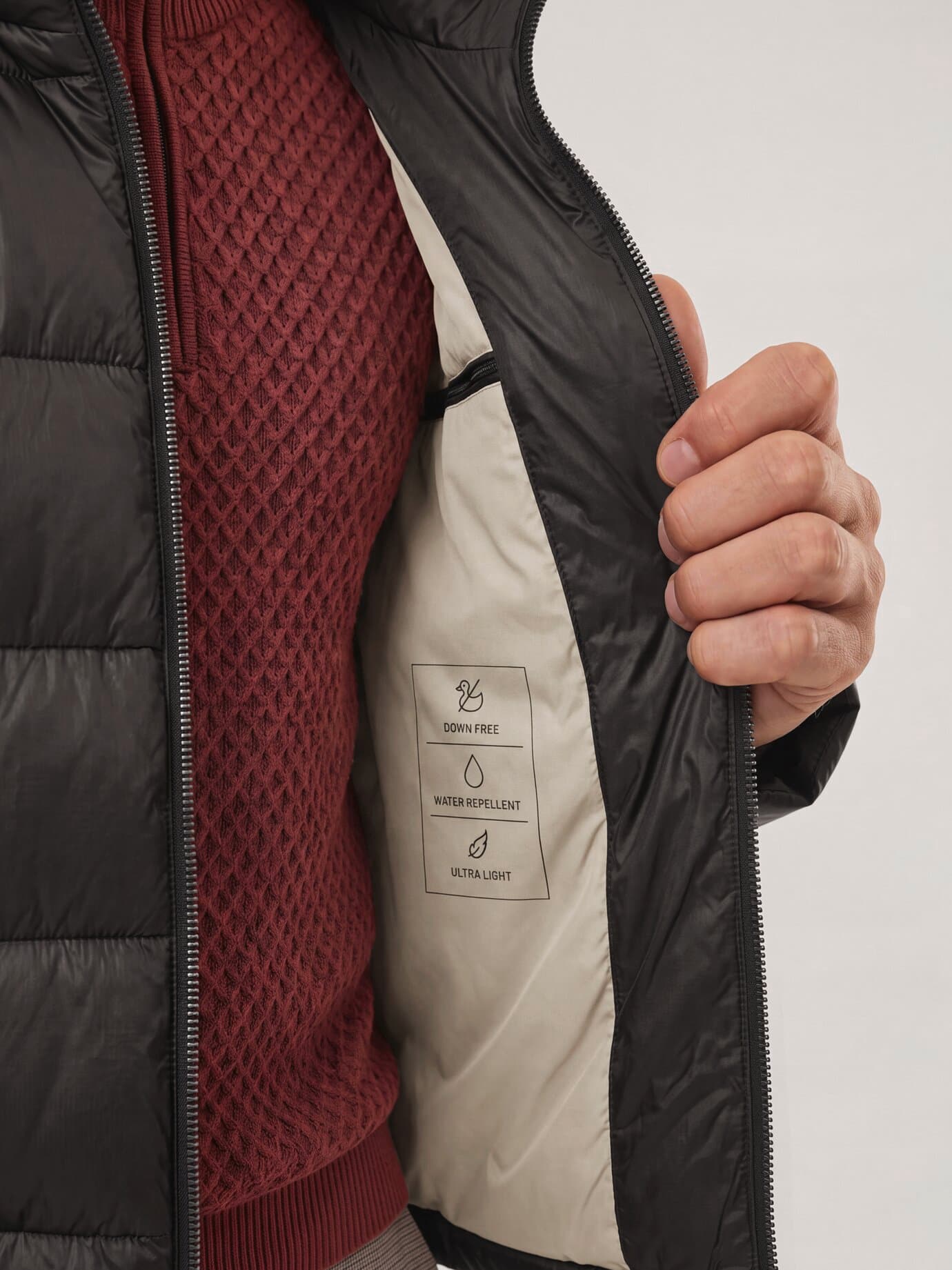 Walbusch Leichte Steppjacke mit Thermozone, normale Größen#untersetzte Größen, Farbe Braun, 50, wärmende Thermozonen sehr leicht Herren