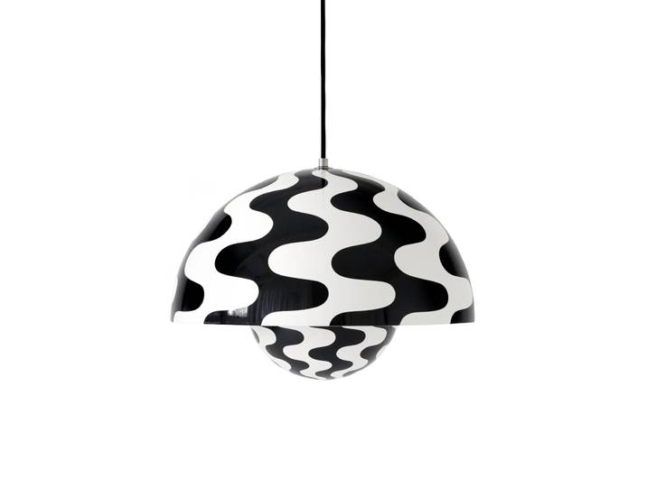 &Tradition Suspension Flowerpot VP7 Black-white pattern
