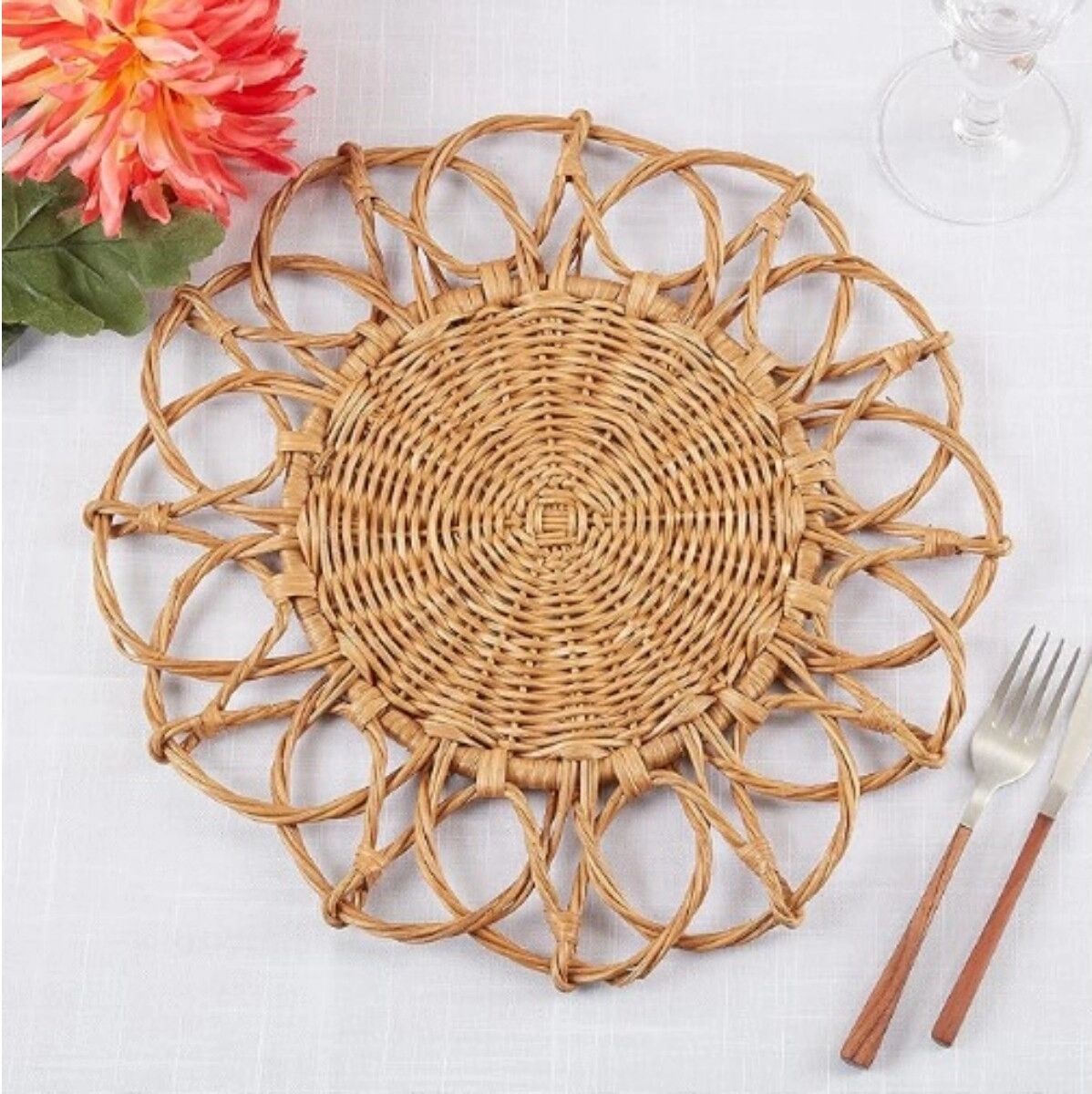 INF Runder Rattan-Wandbehang – handgefertigter Holz-Hibiskus, Nordisch-Boho gewebte Wanddekoration, natürliches Rattan,