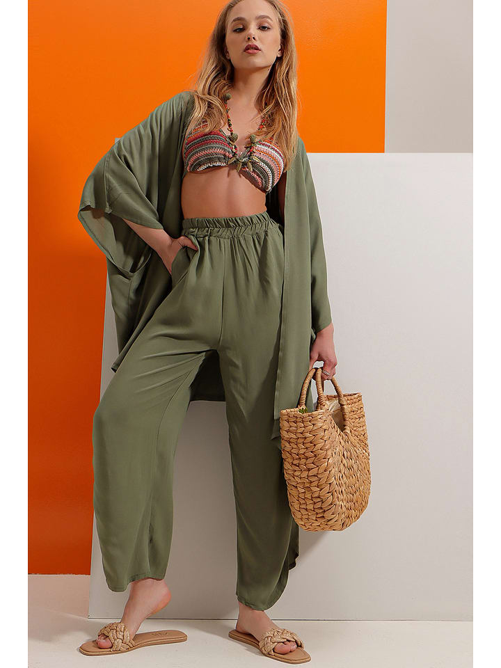 trendyol 2tlg. Outfit "Trend Alaçat Stili" in Khaki - onesize