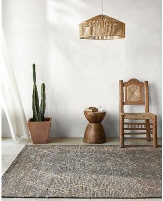 Livabliss Flynn Global Area Rug