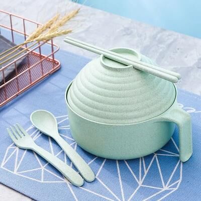 Uplifted Finds Ramen Bowl Set With Lid And Chopsticks green