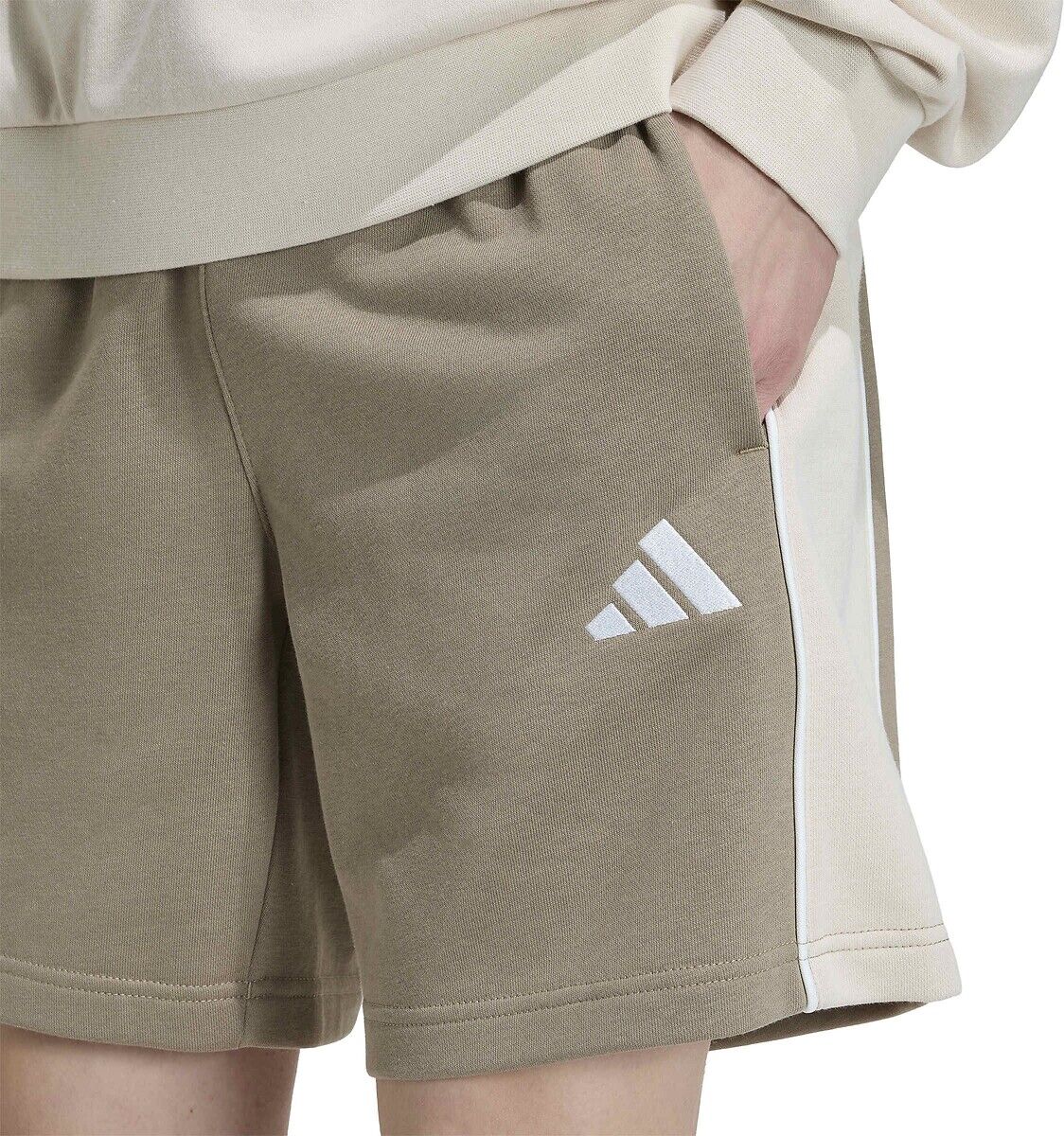 ADIDAS SPORTSWEAR Short, longueur genou