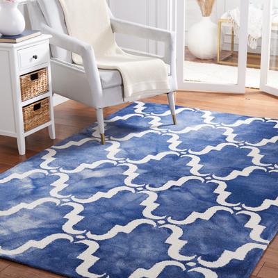 SAFAVIEH Handmade Dip Dye Teri Watercolor Vintage Boho Wool Rug