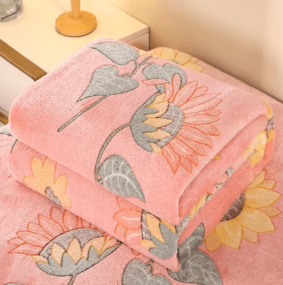 Inspire Curations Floral Fleece Travel And Pet Blanket xiangrikui 70x100cm 1pc