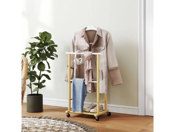 Valet de chambre à roulettes portant à vêtements en bambou avec cintre intégré tiges à pantalons et étagère naturel