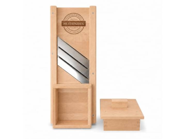MS-Steinzeug Krauthobel aus Holz 80x29 cm, 3 Edelstahlmesser, Fingerschutz Krautschneider aus Holz in Handarbeit – rostfreie, nachschärfbare Klingen und geführter Schlitten mit Fingerschutz