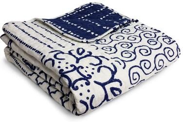The Curated Nomad Carnation Throw Blanket