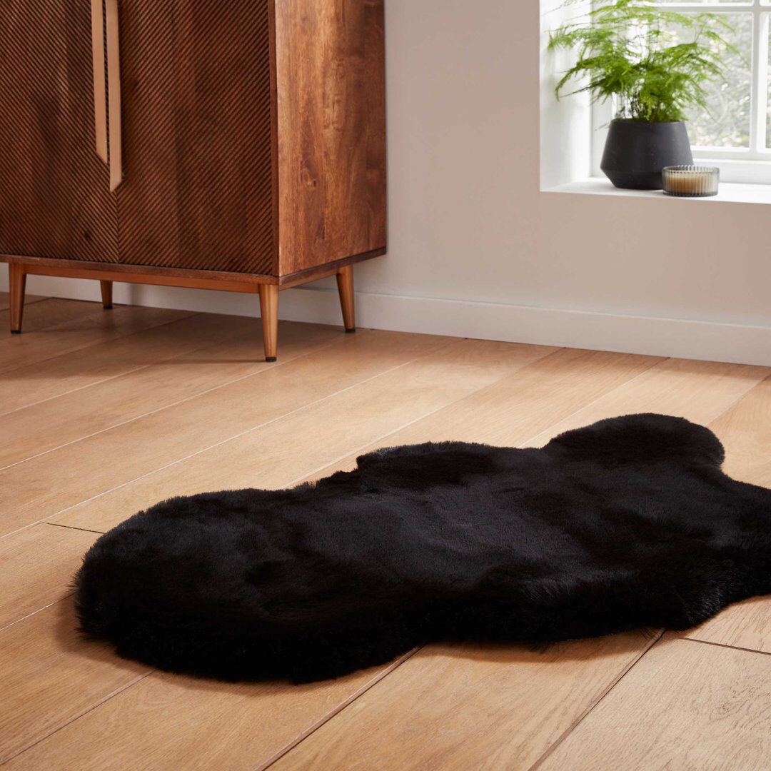 Fairmont Park Lehi area rug Table Tufted Sheepskin Black Black Sheepskin 60 x 180cm