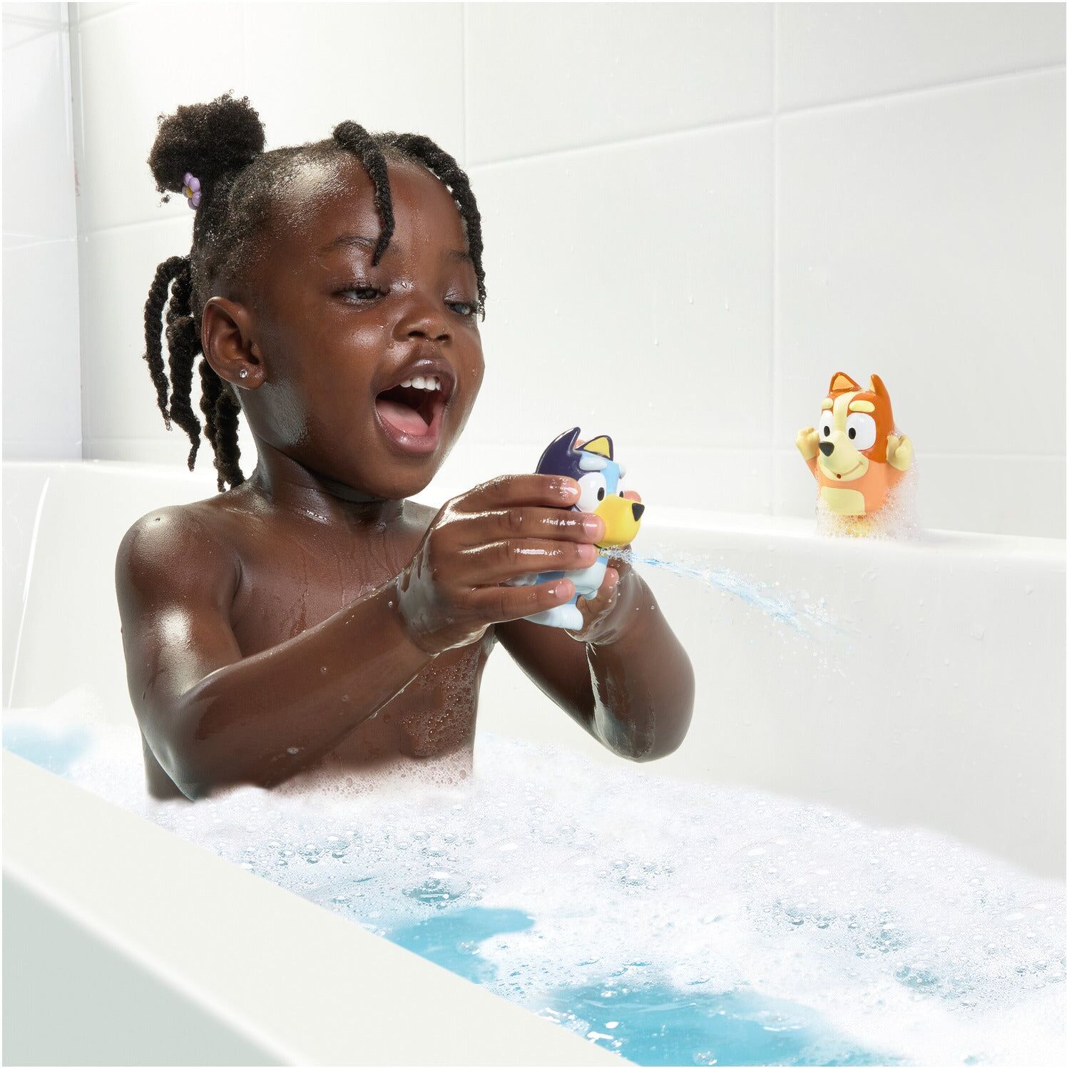 TOMY Toomies Bluey Bath Squirters 2 Pack for Toddlers - Easy-Squeeze Water Toys - Bluey Character Bath Time Fun