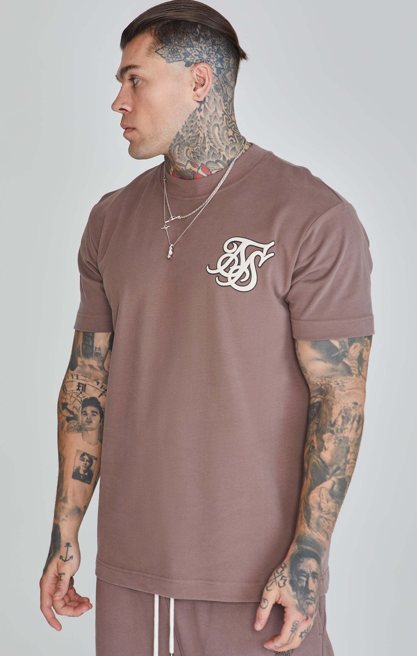 T-Shirt SIKSILK "Siksilk T-Shirt Logo T-Shirt", Herren, Gr. M, braun, Obermaterial: 100% Baumwolle CO., Shirts T-Shirt braun M